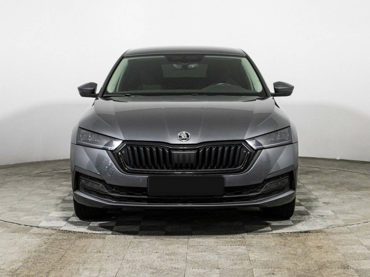 Skoda Octavia с пробегом — 2020 год. Фото: #1