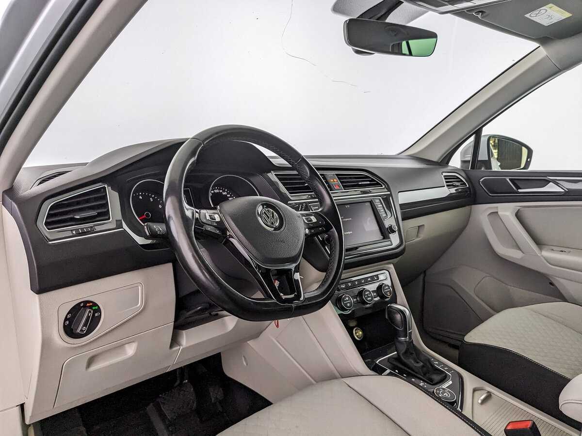 Volkswagen Tiguan с пробегом — 2017 год. Фото: #15