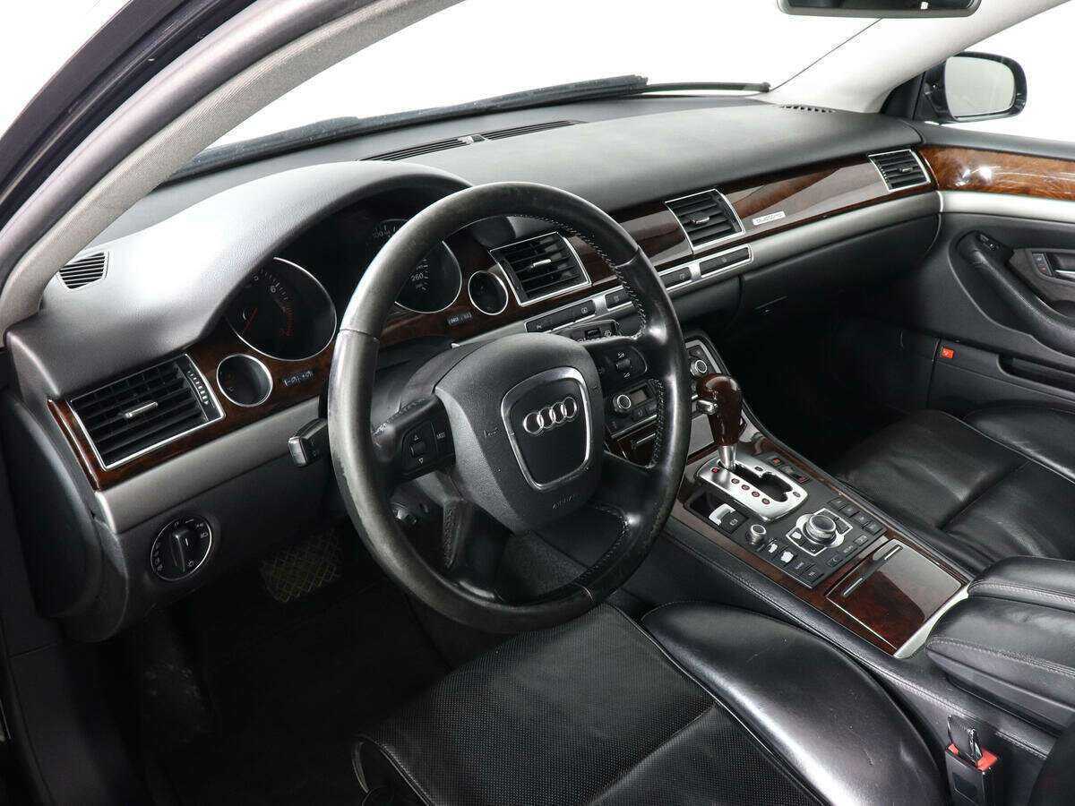 Audi A8 с пробегом — 2007 год. Фото: #8