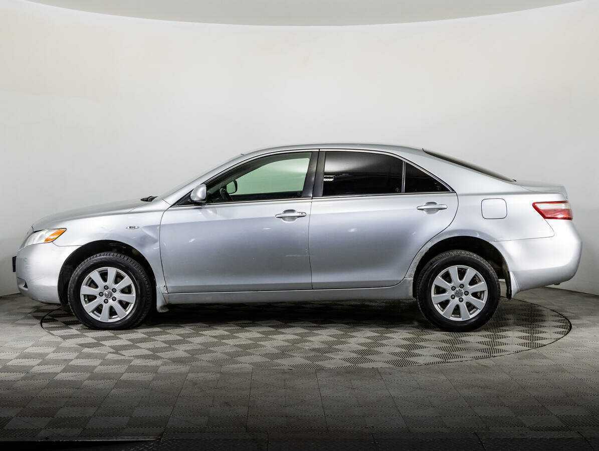 Toyota Camry с пробегом — 2007 год. Фото: #7