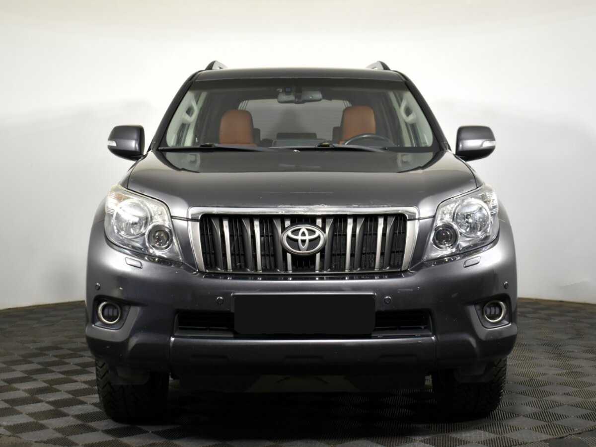 Toyota Land Cruiser Prado с пробегом — 2012 год. Фото: #1