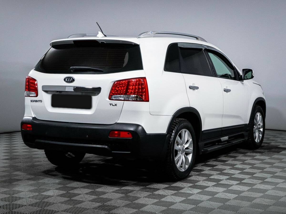 Kia Sorento с пробегом — 2011 год. Фото: #4
