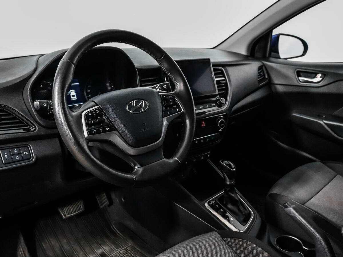 Hyundai Solaris с пробегом — 2021 год. Фото: #8