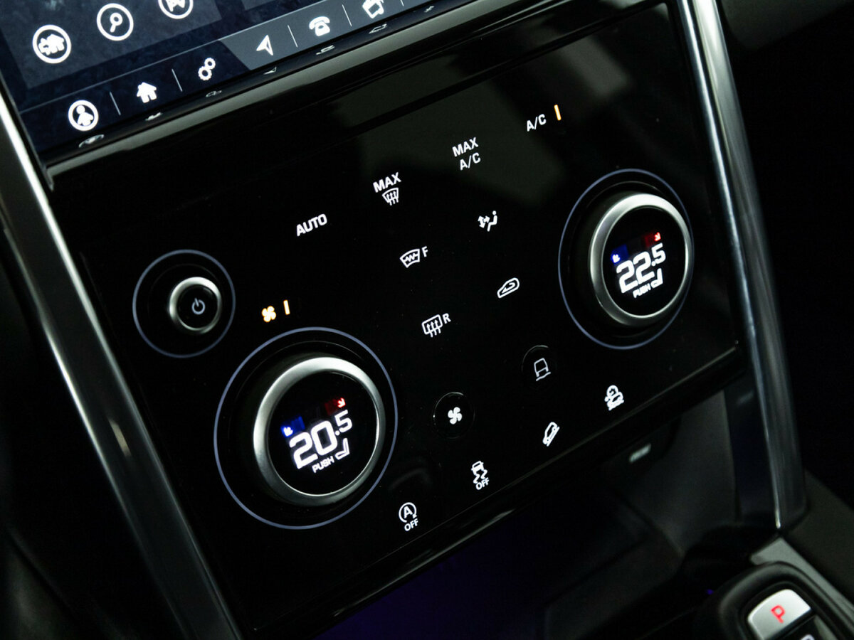Land Rover Discovery Sport с пробегом — 2019 год. Фото: #13