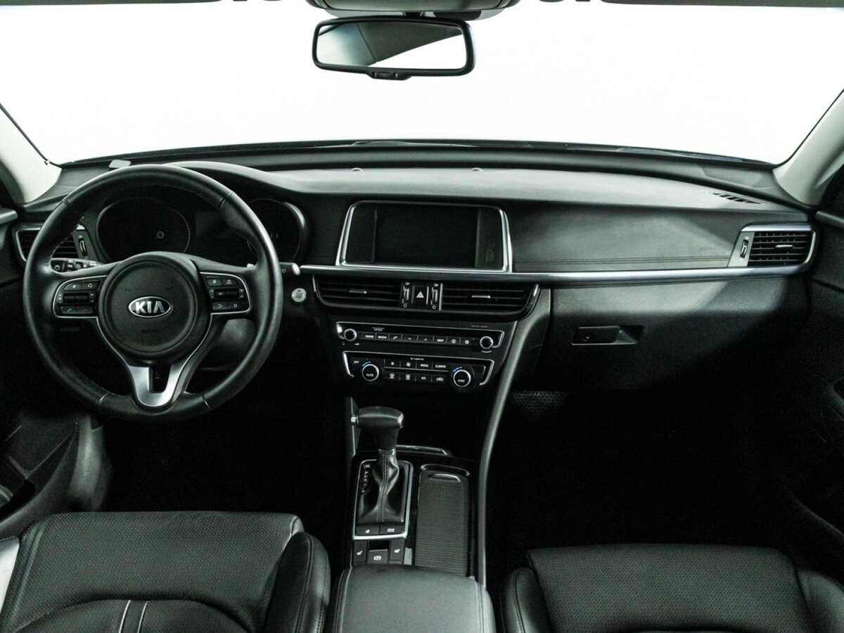 Kia Optima с пробегом — 2016 год. Фото: #12