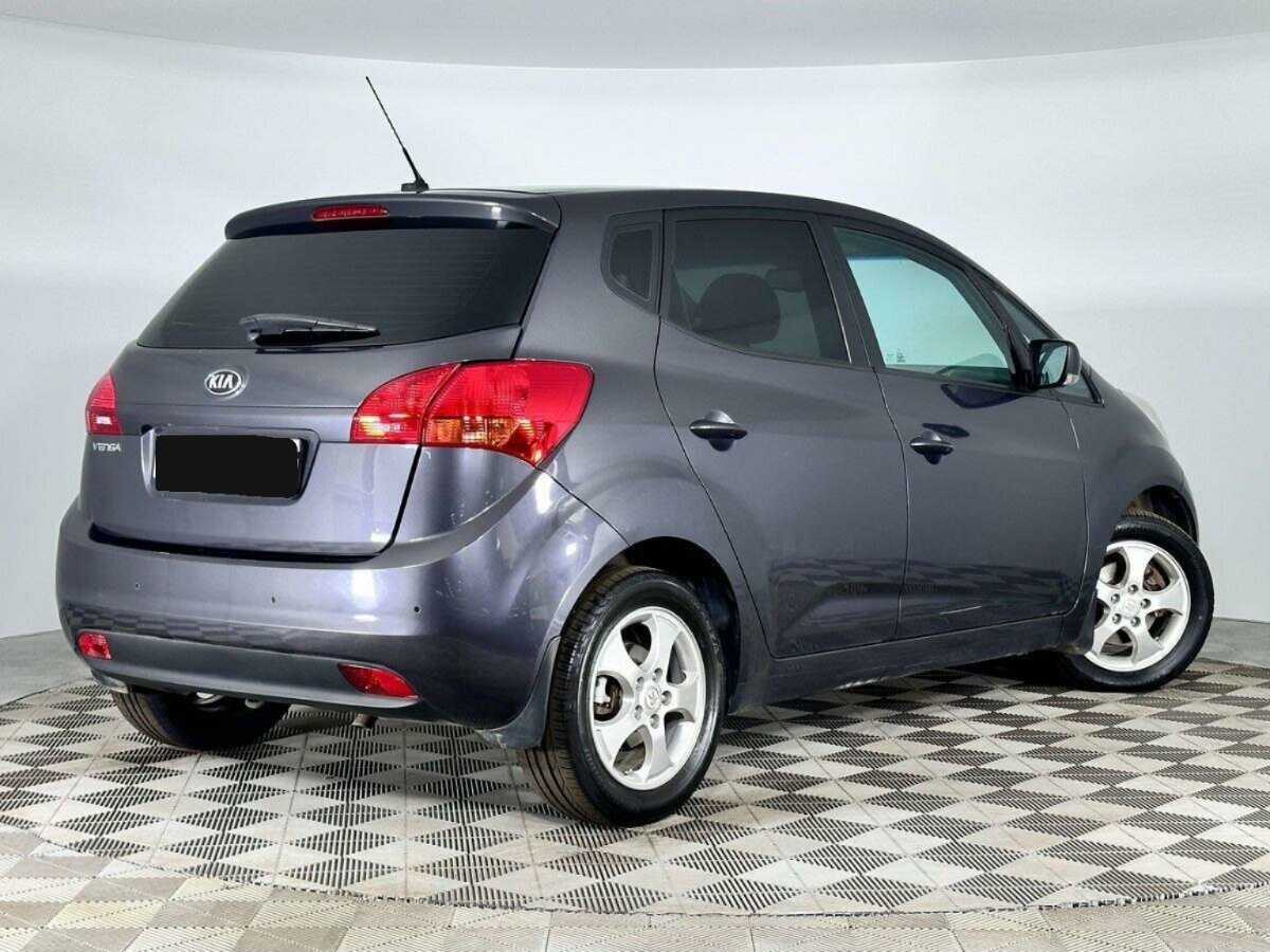 Kia Venga с пробегом — 2013 год. Фото: #1