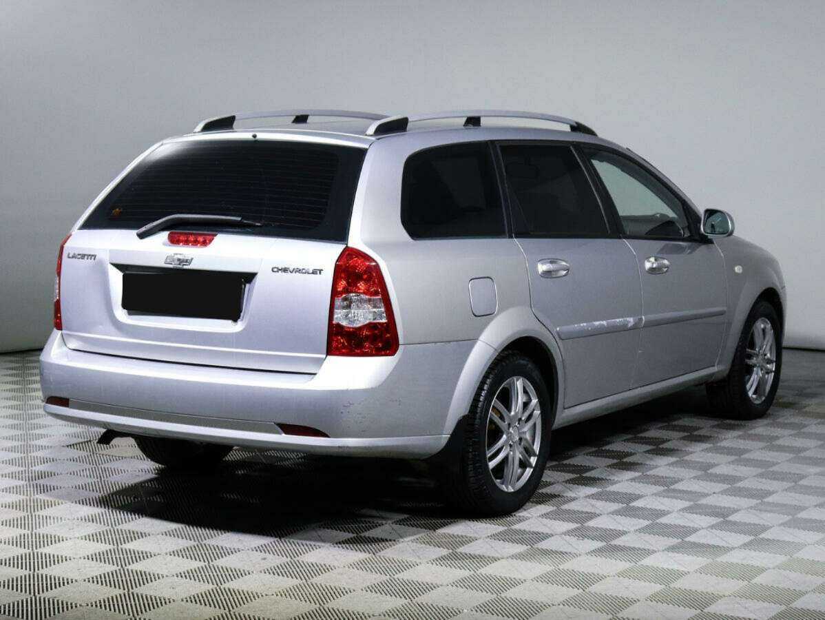 Chevrolet Lacetti с пробегом — 2008 год. Фото: #2