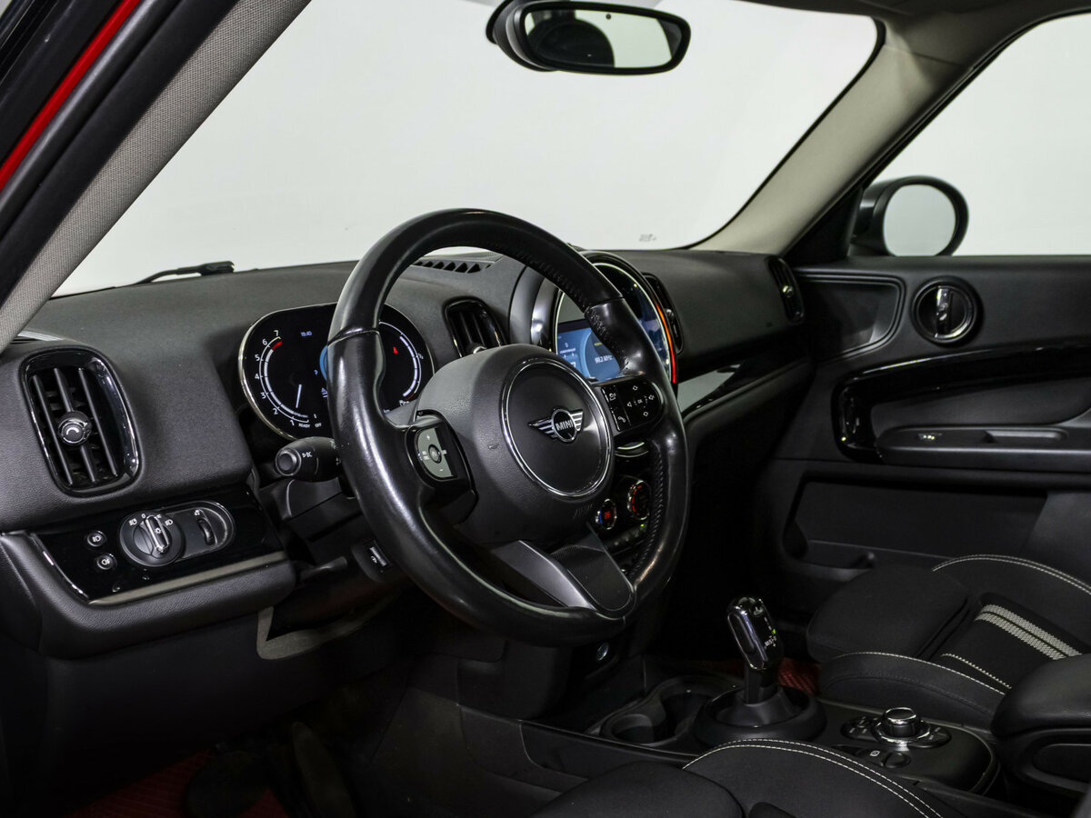 Mini Countryman с пробегом — 2022 год. Фото: #9