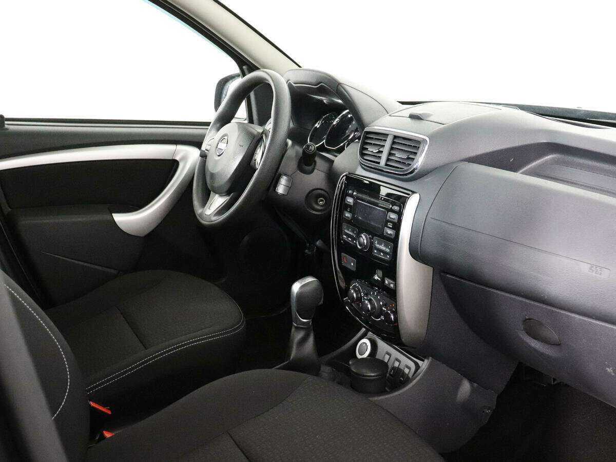 Nissan Terrano с пробегом — 2017 год. Фото: #6