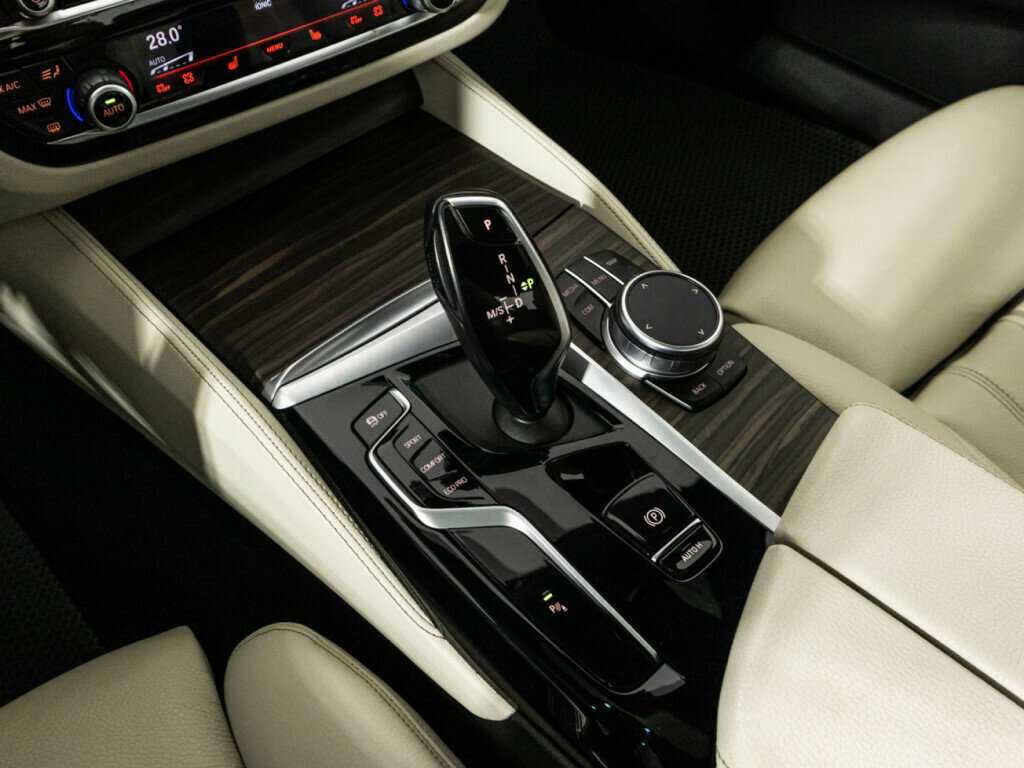 BMW 5 серии с пробегом — 2020 год. Фото: #18