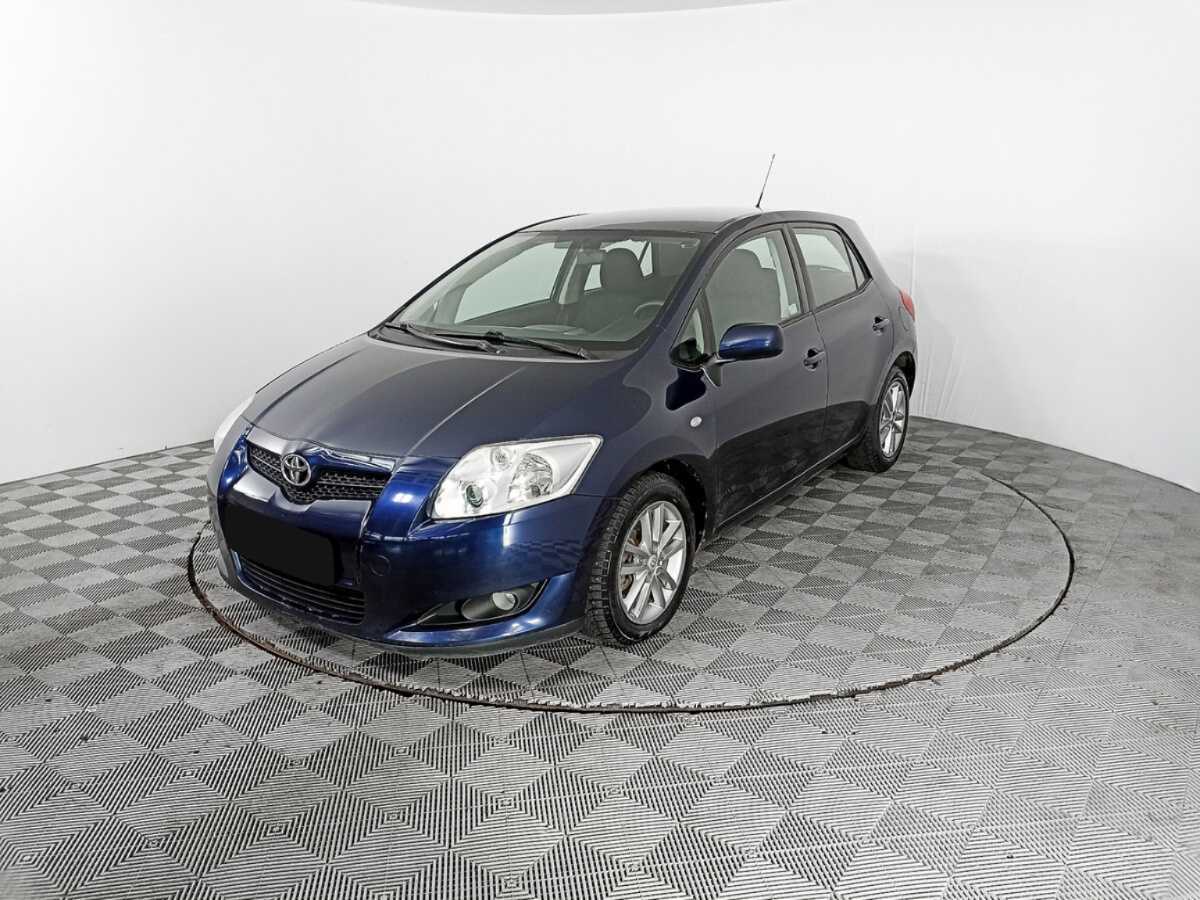 Toyota Auris с пробегом — 2008 год. Посмотреть фото