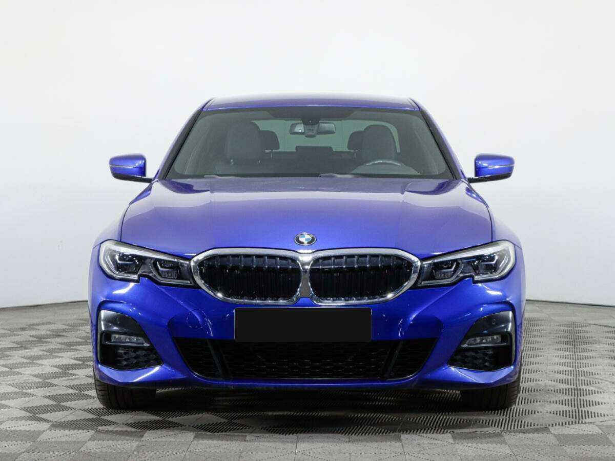BMW 3 серии с пробегом — 2021 год. Фото: #1