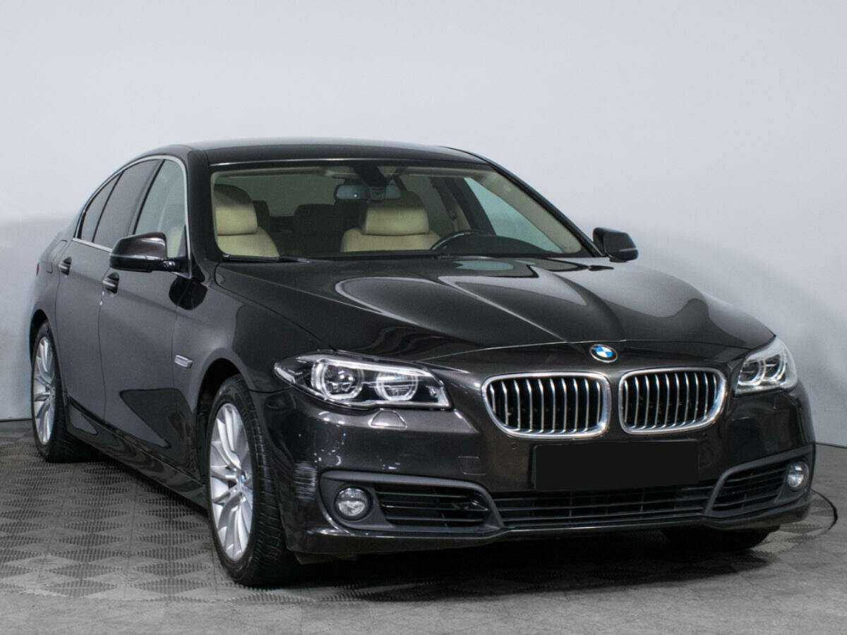 BMW 5 серии с пробегом — 2016 год. Фото: #2
