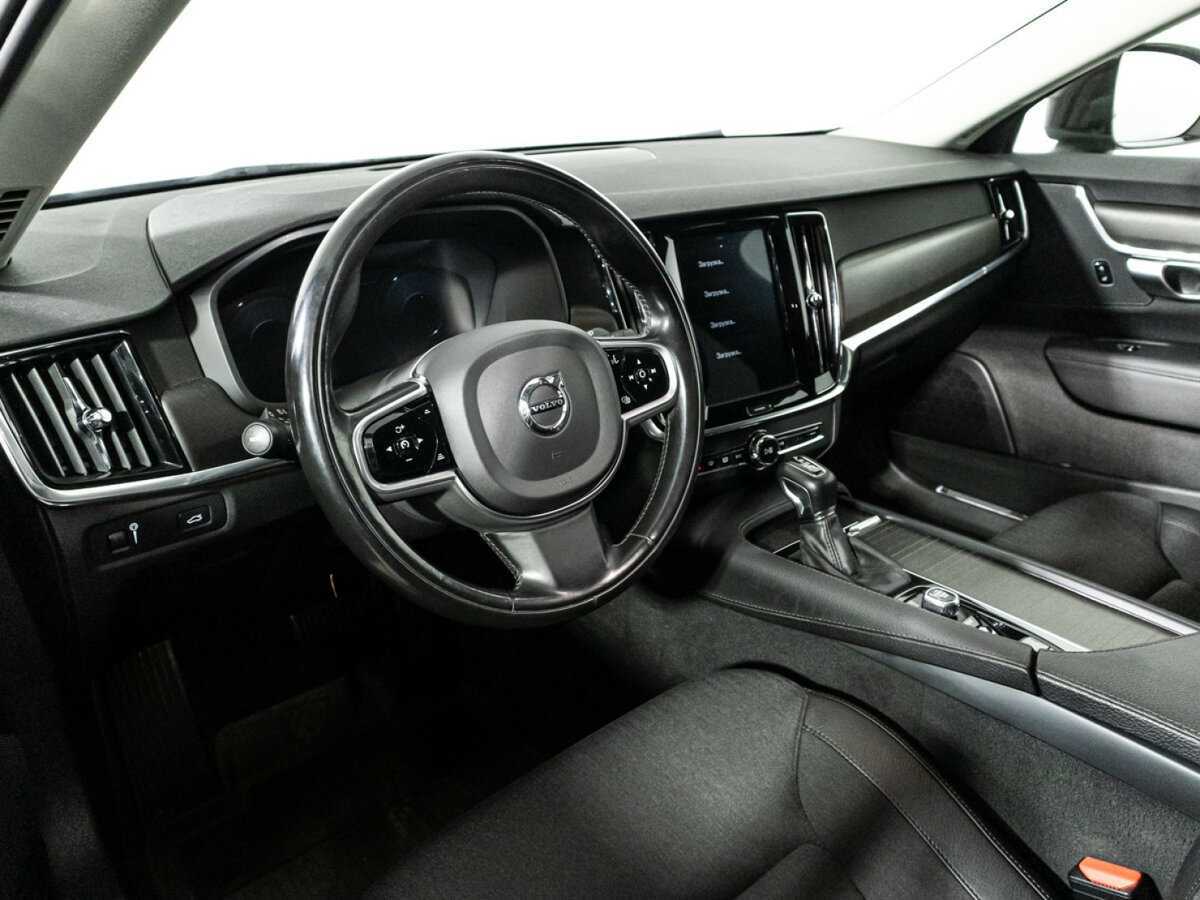 Volvo V90 Cross Country с пробегом — 2019 год. Фото: #10
