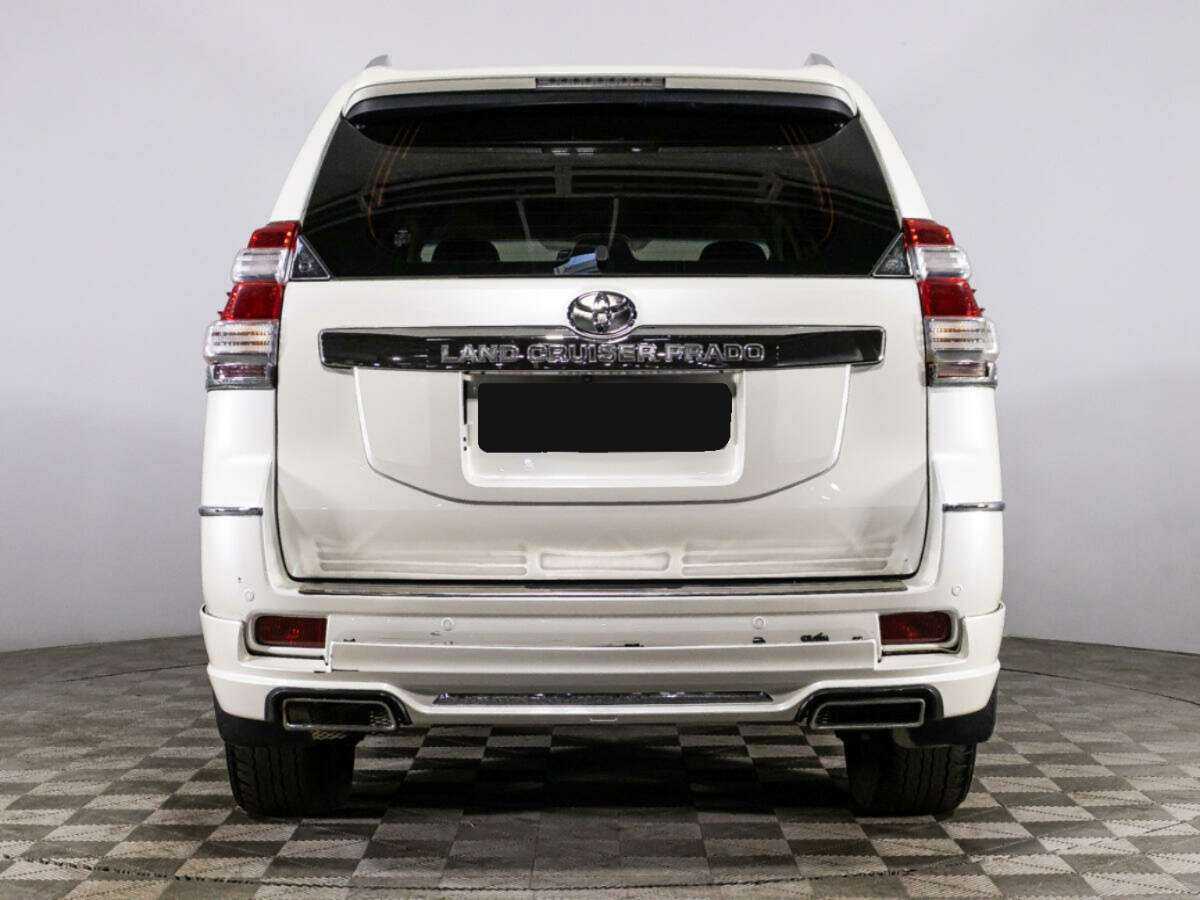Toyota Land Cruiser Prado с пробегом — 2015 год. Фото: #5