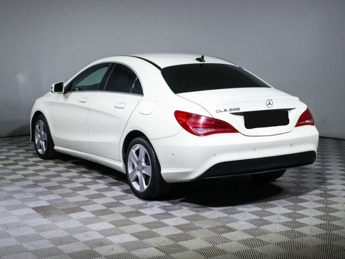 Mercedes-Benz CLA с пробегом — 2013 год. Фото: #6