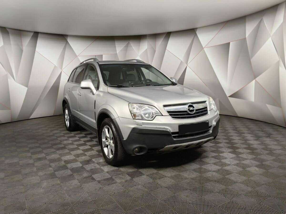 Opel Antara с пробегом — 2008 год. Фото: #2