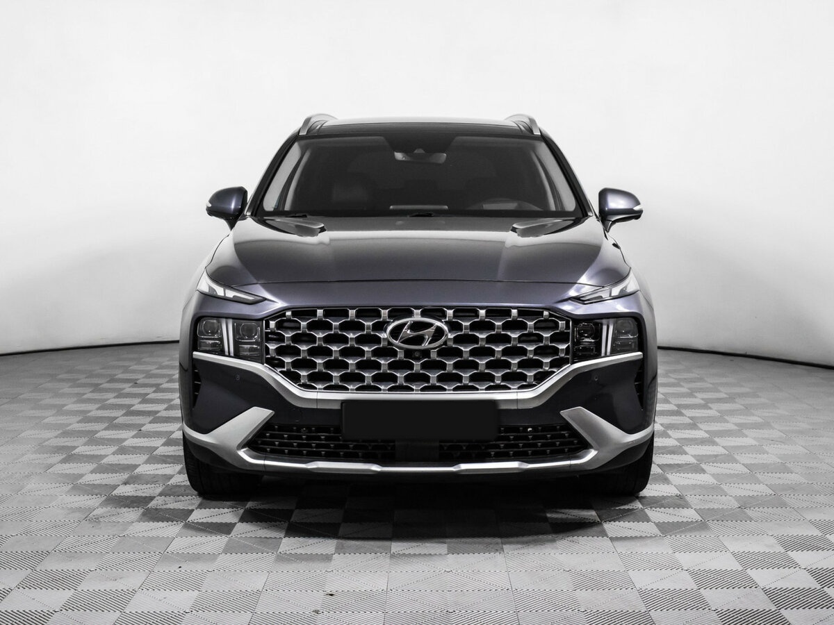 Hyundai Santa Fe с пробегом — 2021 год. Фото: #1