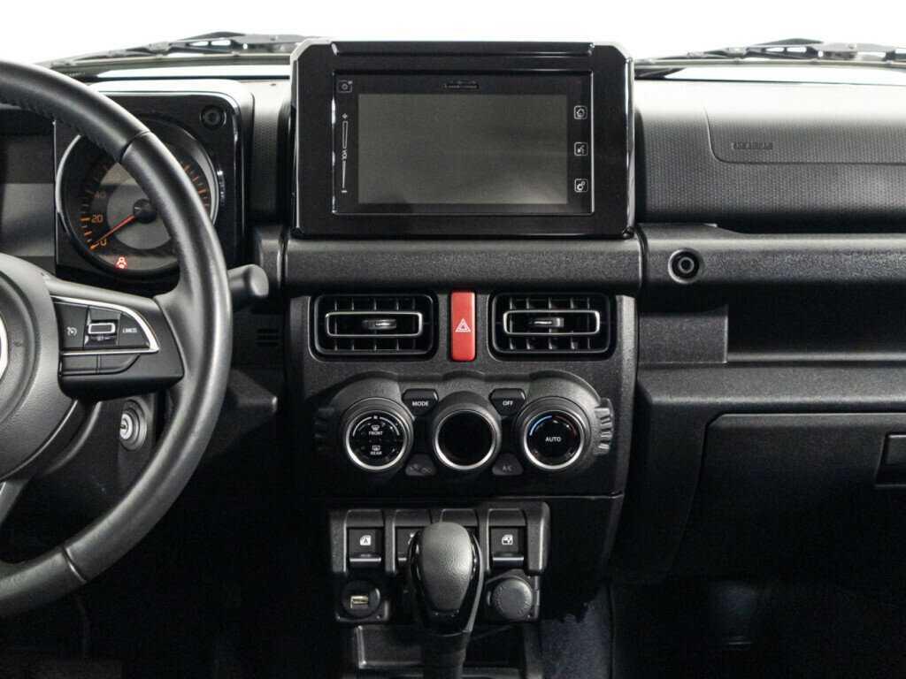 Suzuki Jimny с пробегом — 2021 год. Фото: #13