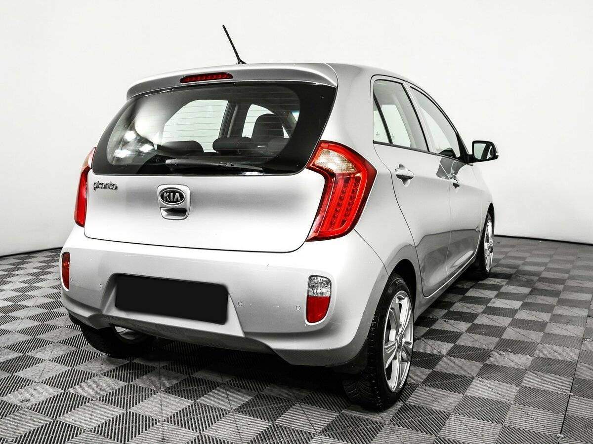 Kia Picanto с пробегом — 2011 год. Фото: #4