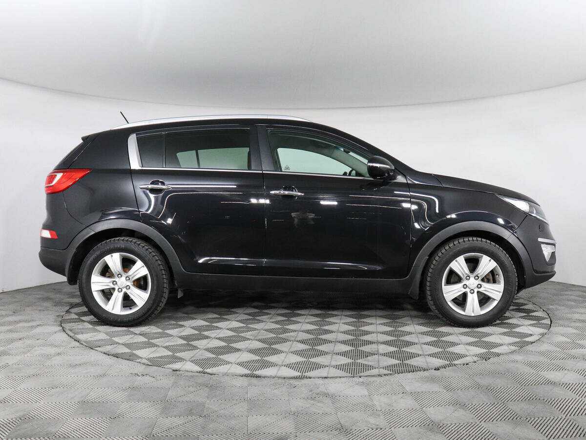 Kia Sportage с пробегом — 2011 год. Фото: #3