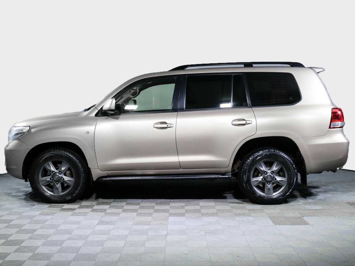 Toyota Land Cruiser с пробегом — 2011 год. Фото: #7