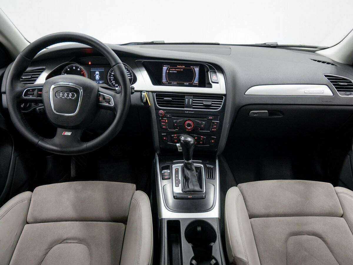 Audi A4 allroad с пробегом — 2010 год. Фото: #10
