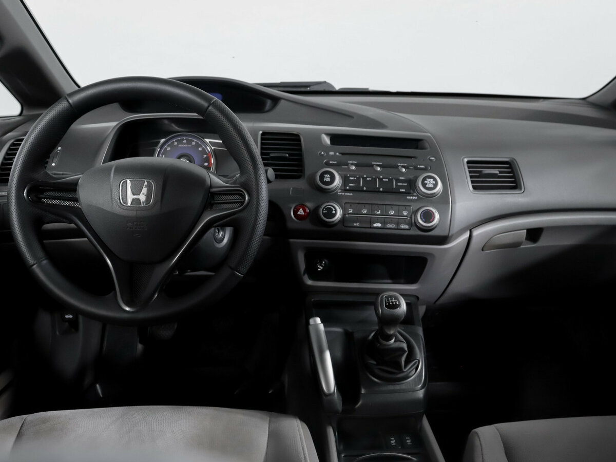 Honda Civic с пробегом — 2007 год. Фото: #11