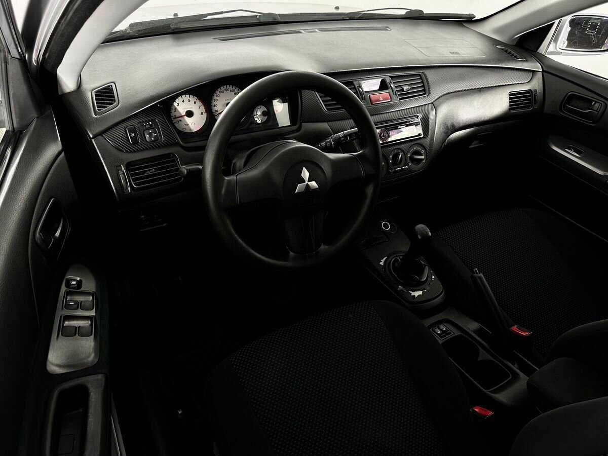 Mitsubishi Lancer с пробегом — 2007 год. Фото: #4