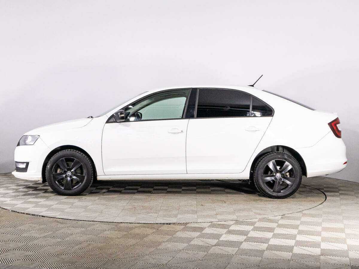 Skoda Rapid с пробегом — 2018 год. Фото: #7