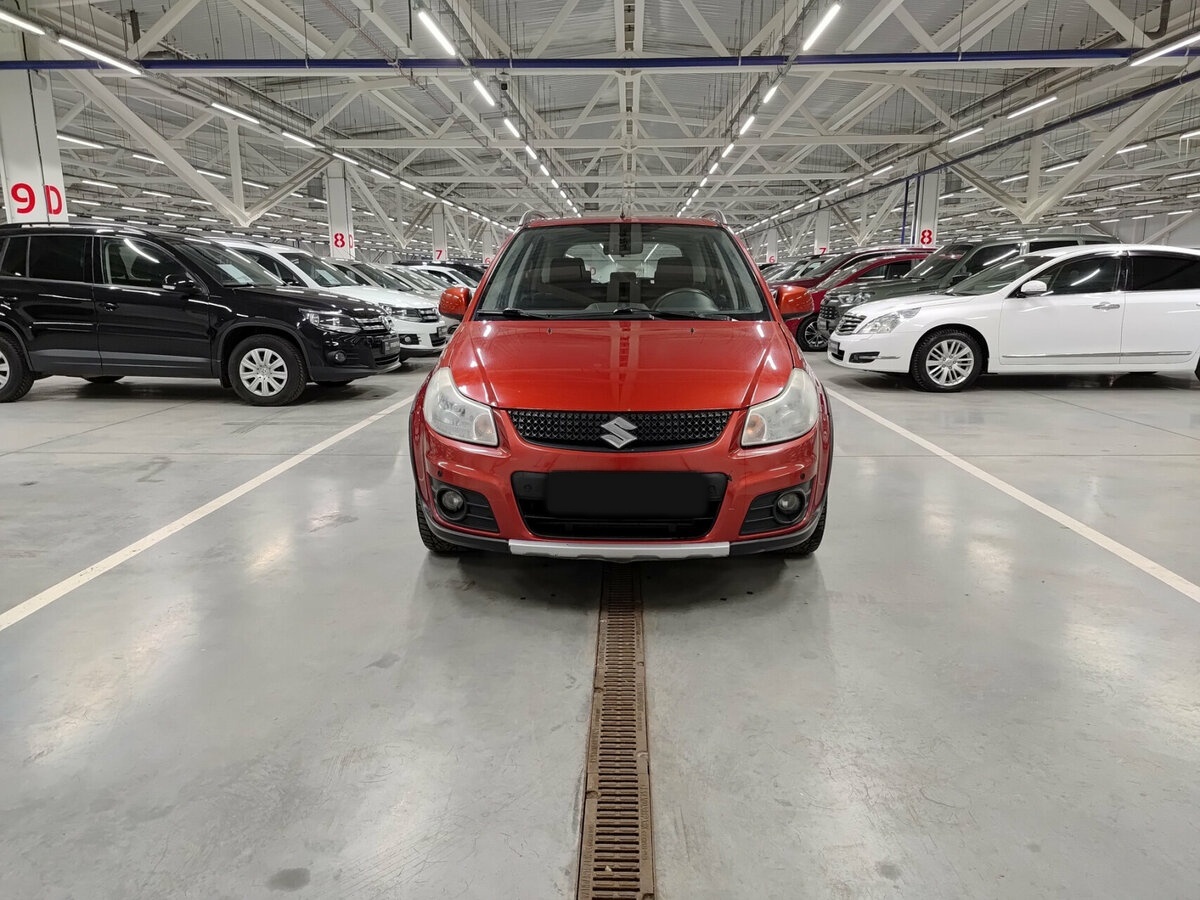 Suzuki SX4 с пробегом — 2011 год. Фото: #1