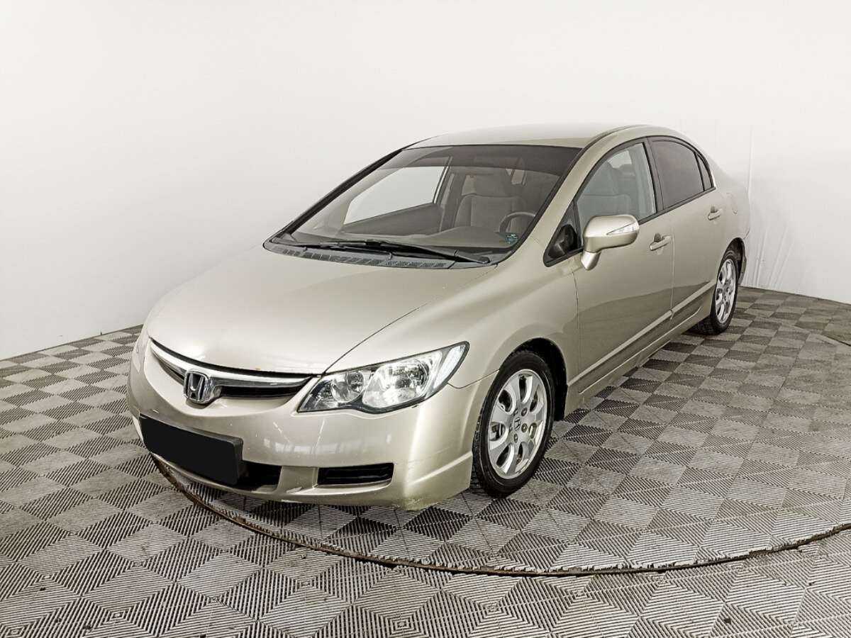 Honda Civic с пробегом — 2007 год. Посмотреть фото