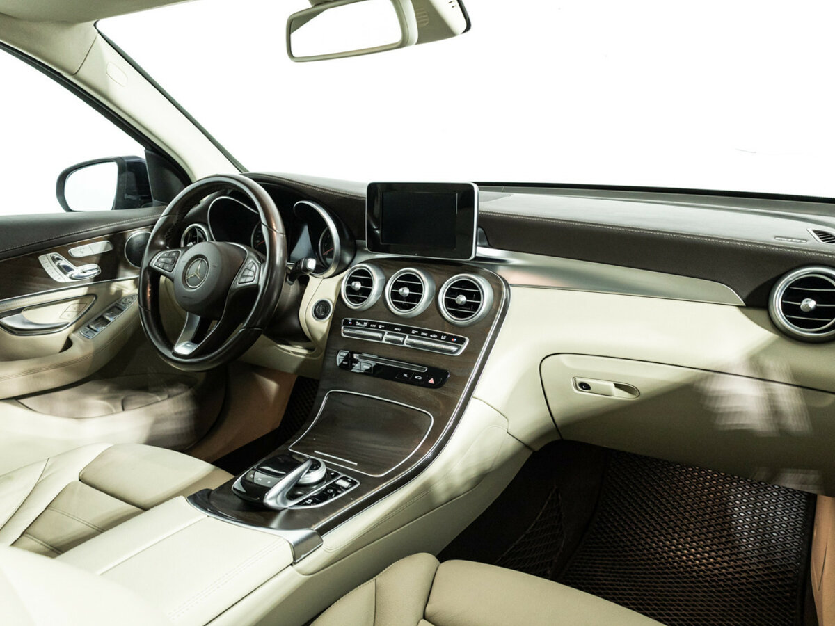 Mercedes-Benz GLC с пробегом — 2016 год. Фото: #8