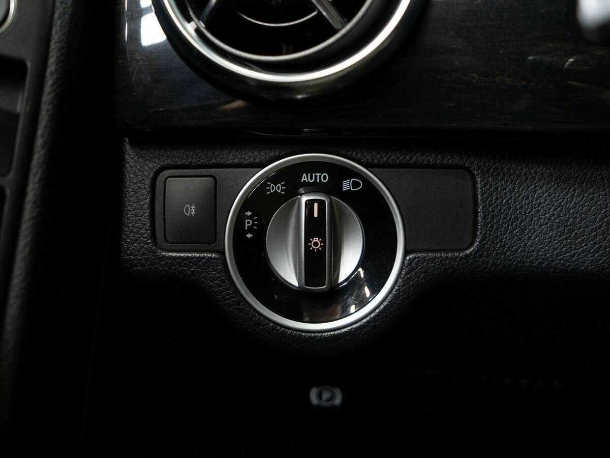 Mercedes-Benz GLK-Класс с пробегом — 2012 год. Фото: #15