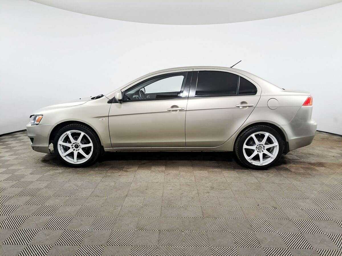 Mitsubishi Lancer с пробегом — 2009 год. Фото: #7