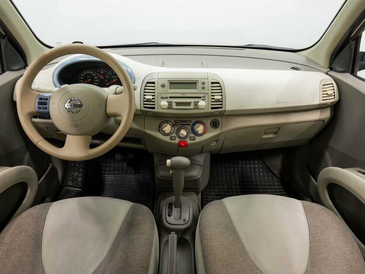 Nissan Micra с пробегом — 2005 год. Фото: #9