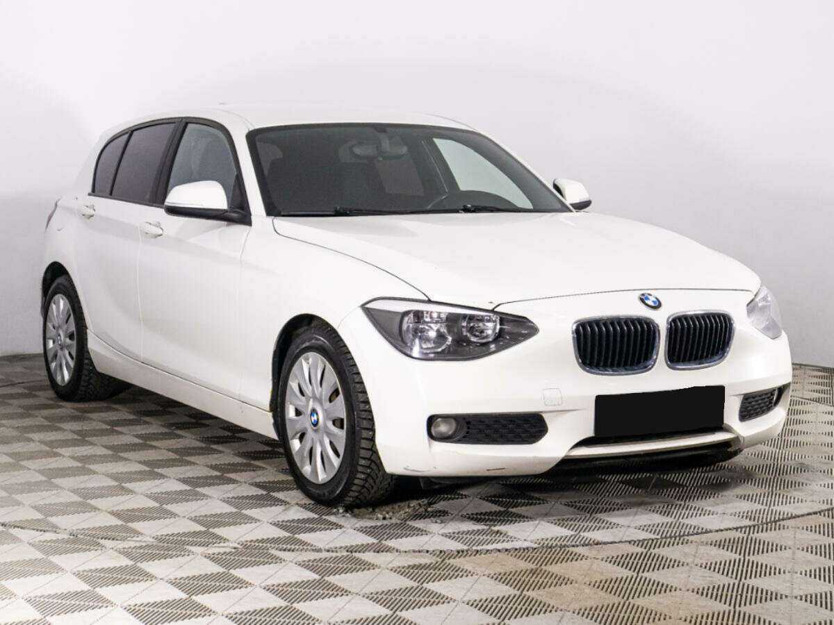 BMW 1 серии с пробегом — 2012 год. Фото: #1