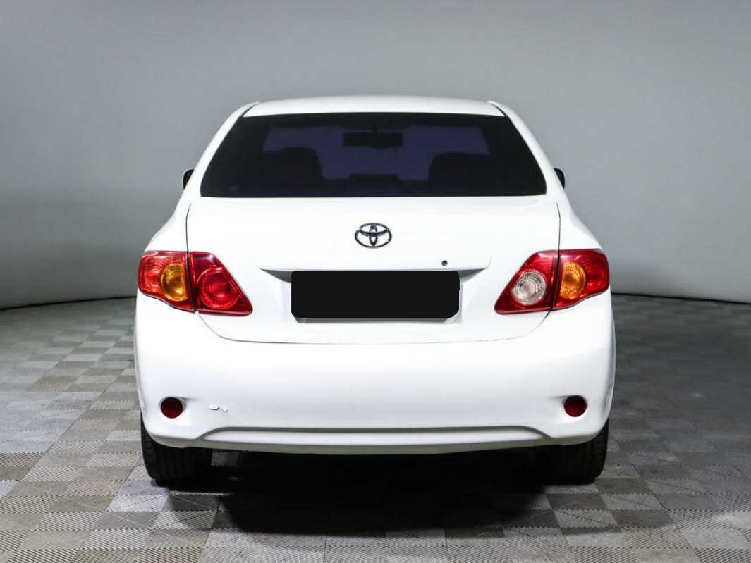 Toyota Corolla с пробегом — 2007 год. Фото: #5