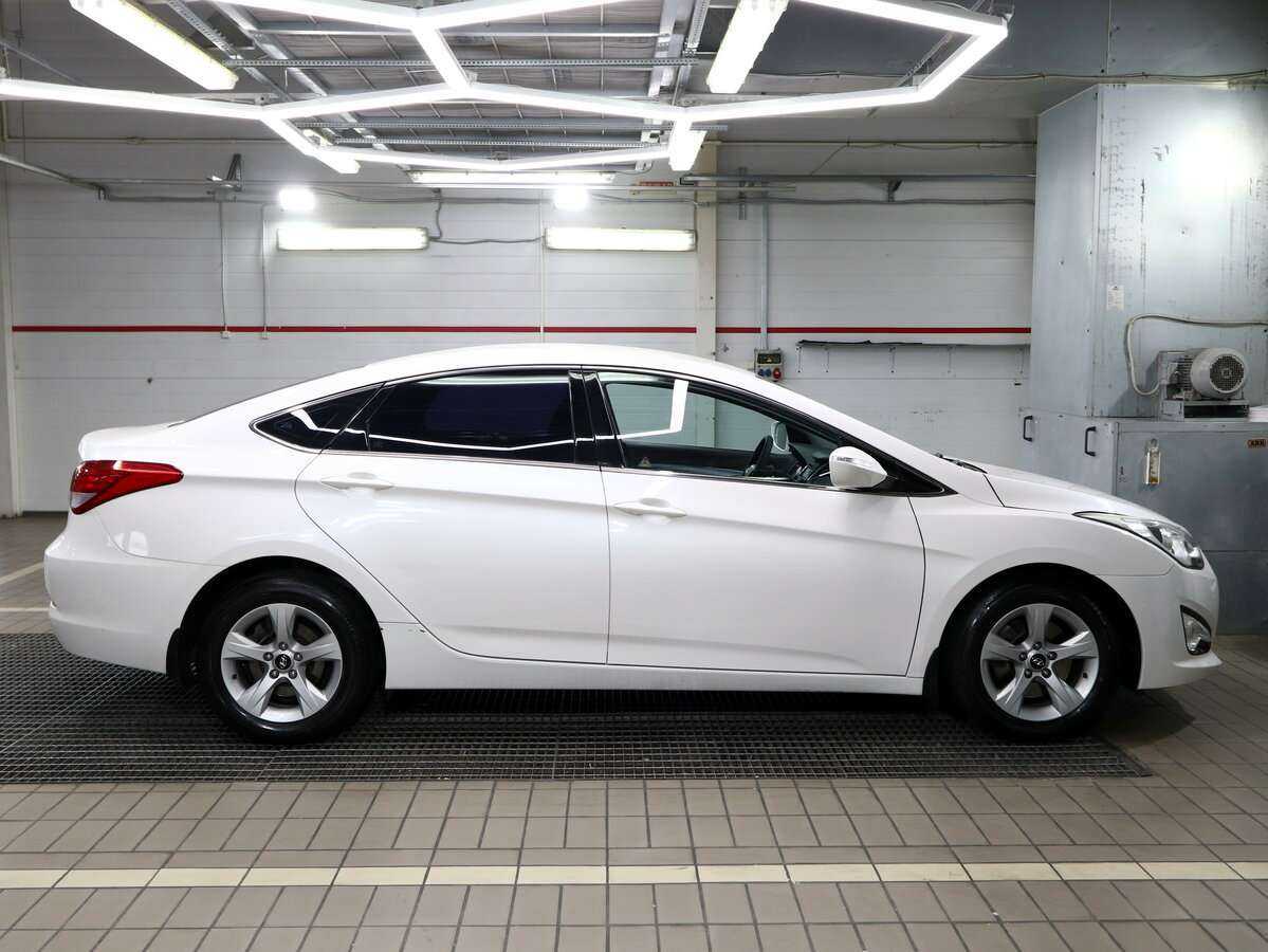 Hyundai i40 с пробегом — 2014 год. Фото: #11