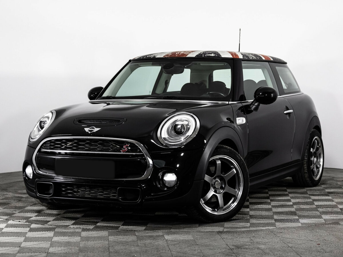 Mini Hatch с пробегом — 2015 год. Фото: #0