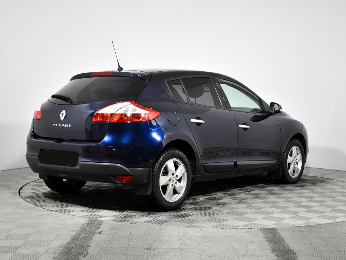 Renault Megane с пробегом — 2010 год. Фото: #4