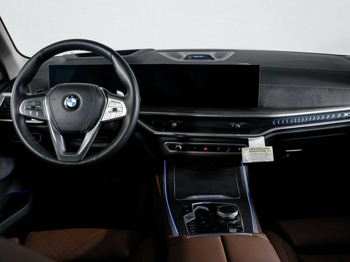 BMW X7 с пробегом — 2022 год. Фото: #11