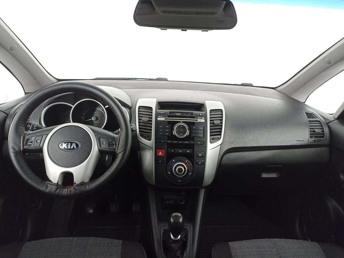 Kia Venga с пробегом — 2014 год. Фото: #9
