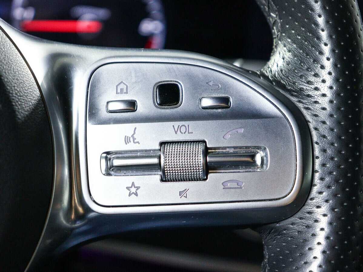 Mercedes-Benz E-Класс с пробегом — 2018 год. Фото: #23