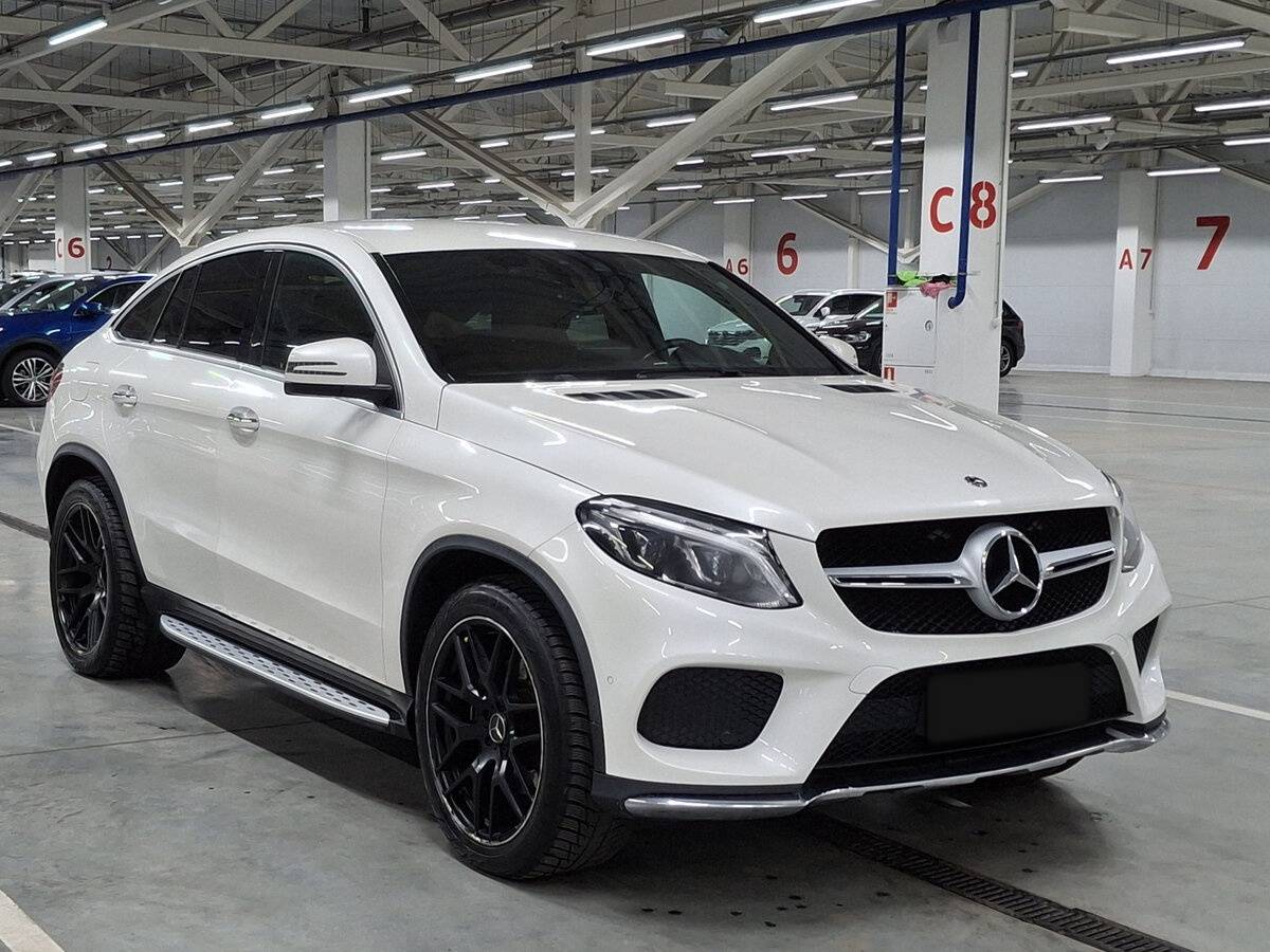 Mercedes-Benz GLE Coupe с пробегом — 2018 год. Фото: #2
