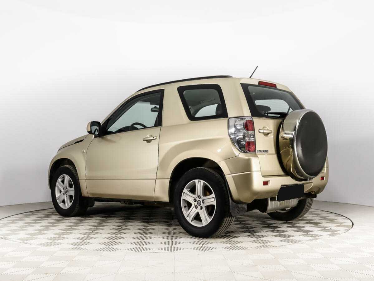 Suzuki Grand Vitara с пробегом — 2007 год. Фото: #6