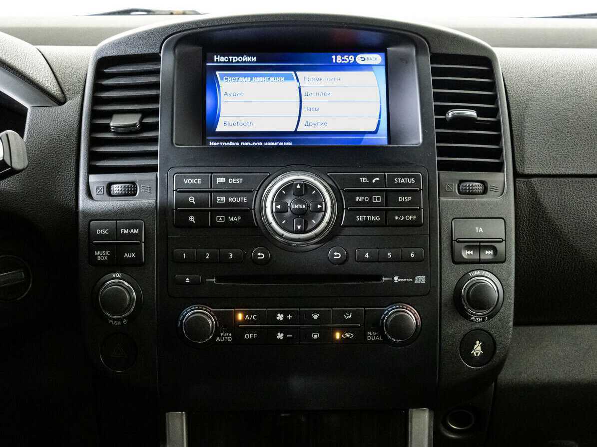 Nissan Pathfinder с пробегом — 2010 год. Фото: #8