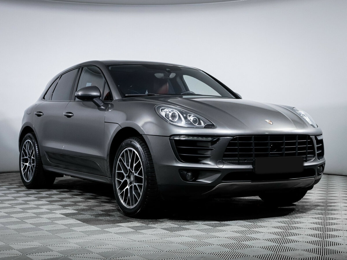 Porsche Macan с пробегом — 2014 год. Фото: #2