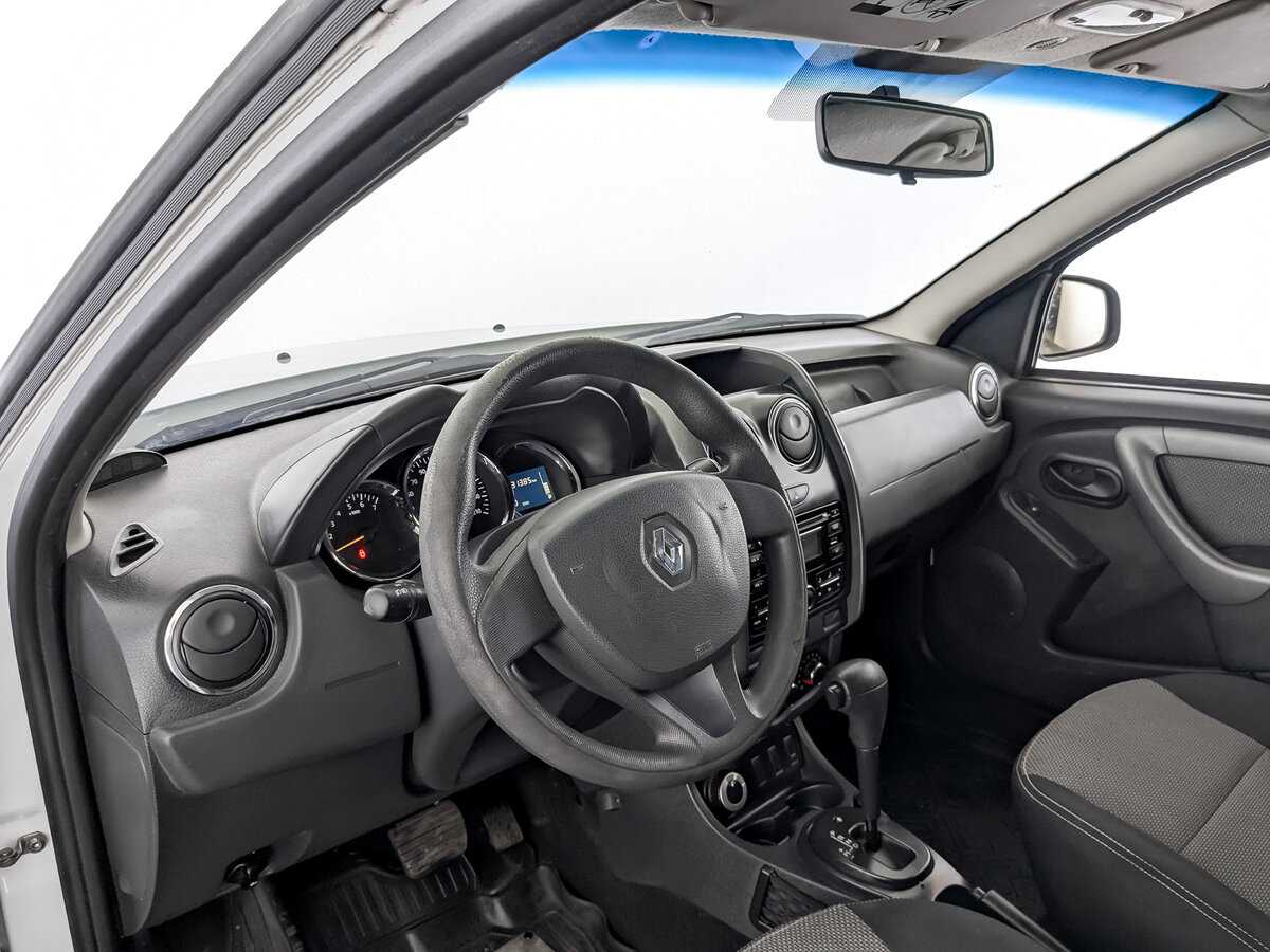 Renault Duster с пробегом — 2015 год. Фото: #15