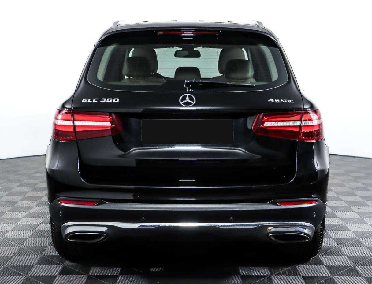 Mercedes-Benz GLC с пробегом — 2016 год. Фото: #5
